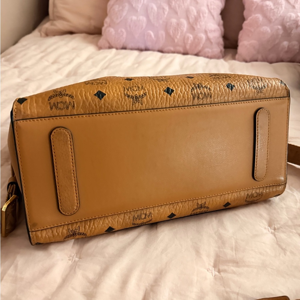 MCM Cognac/Gold Visetos Logo Satchel with Detachable Strap - Picture 4 of 6